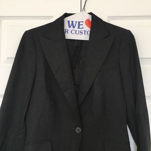 Zara suit. Jacket/skirt/pants. Sizes 4/6/4.